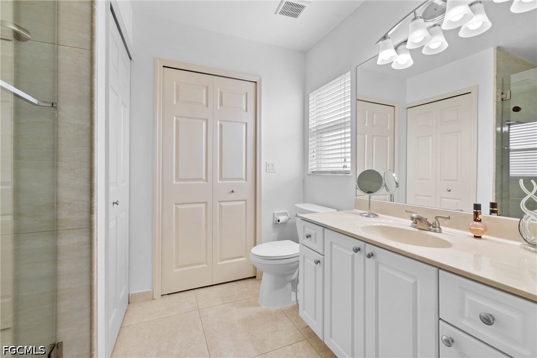 2 Bed Condominium for Sale in Cape Coral, photo 17