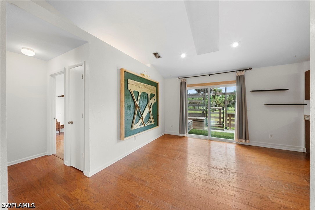 3 Bed SingleFamilyResidence for Sale in Naples, photo 17