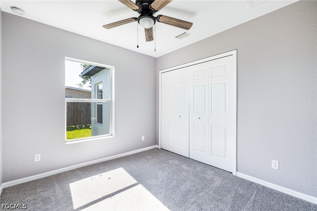 3 Bed SingleFamilyResidence for Sale in Port Charlotte, photo 17