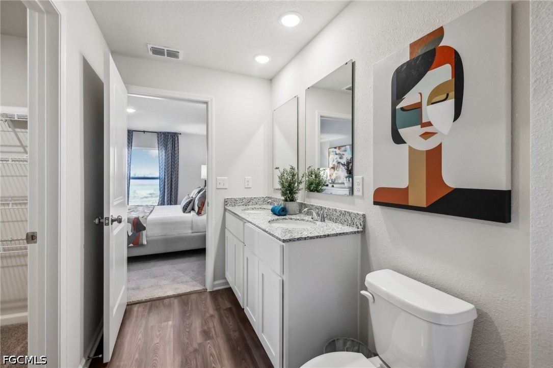 3 Bed SingleFamilyResidence for Sale in Lehigh Acres, photo 17