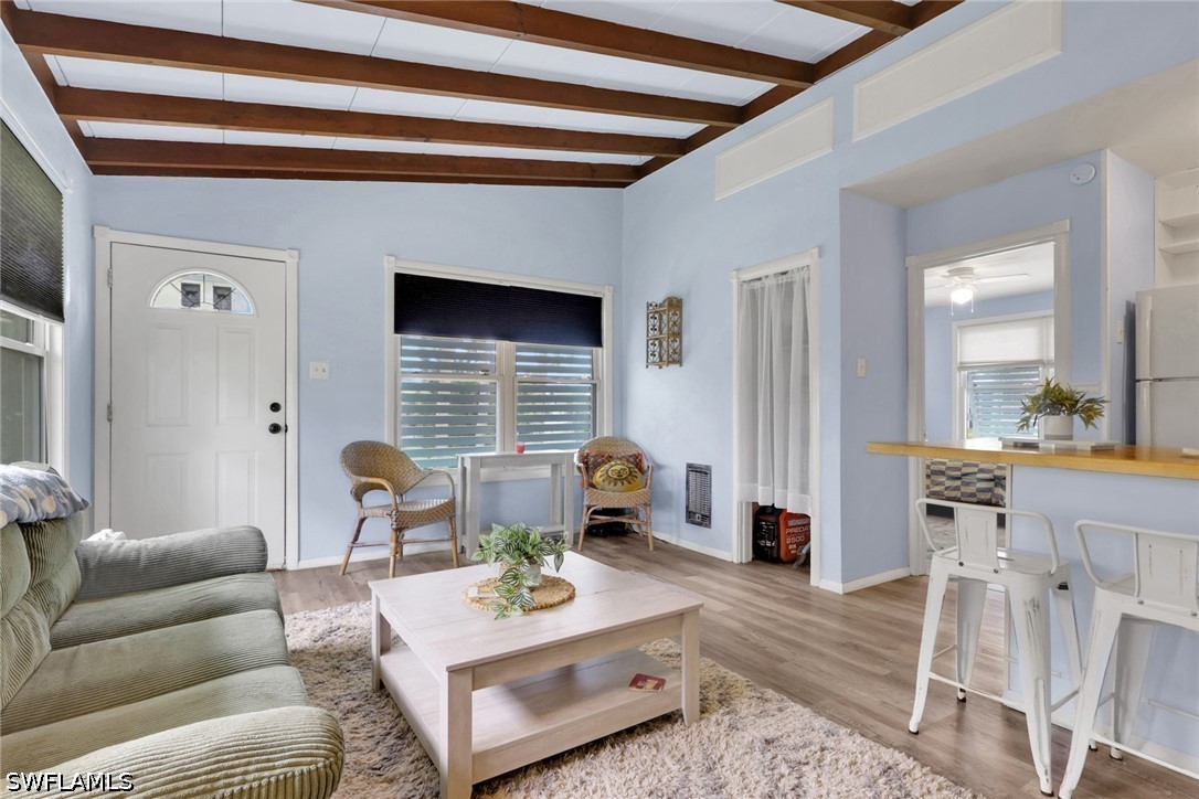 3 Bed Duplex for Sale in Cases, photo 17