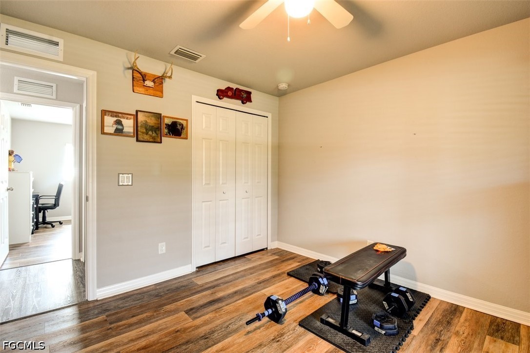 4 Bed SingleFamilyResidence for Sale in Cape Coral, photo 17