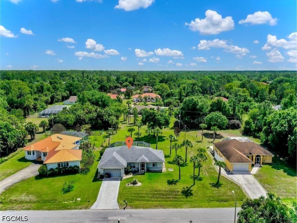 3 Bed Pool Home for Sale in Lehigh Acres, photo 17