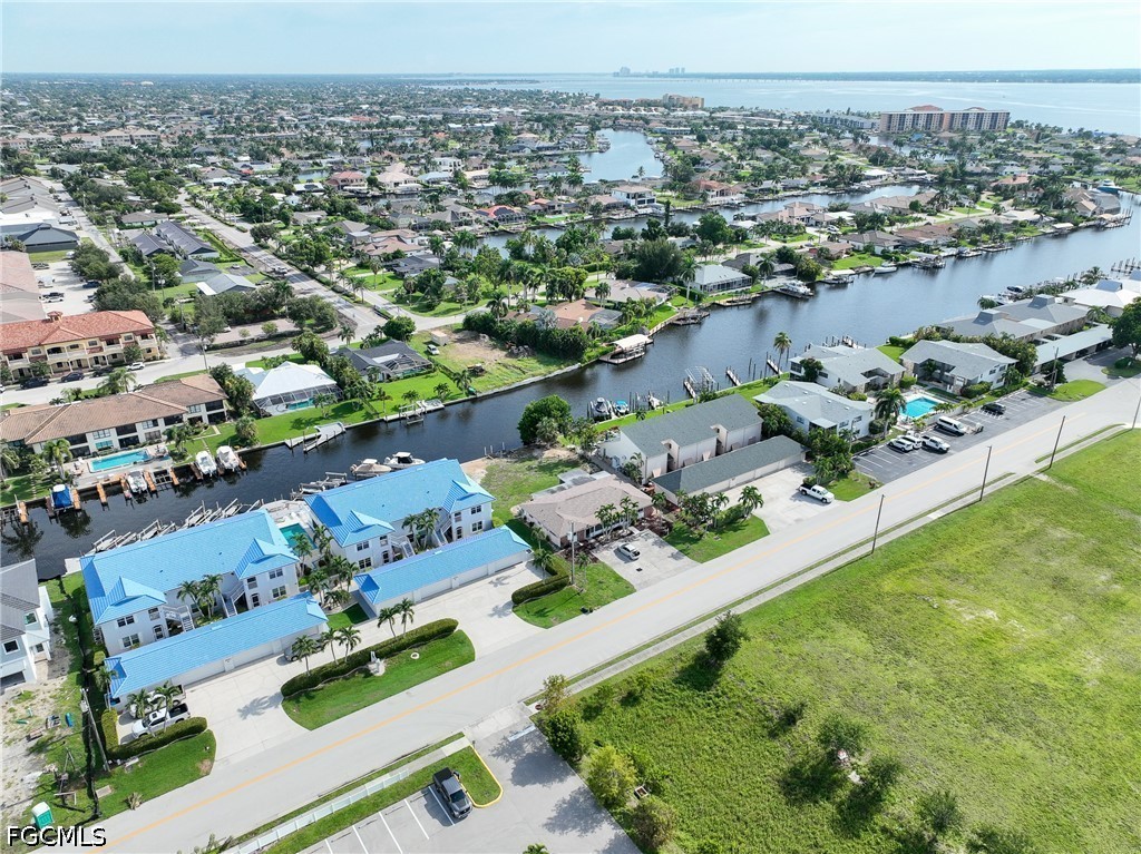 4 Bed Waterfront Home for Sale in Cape Coral, photo 17