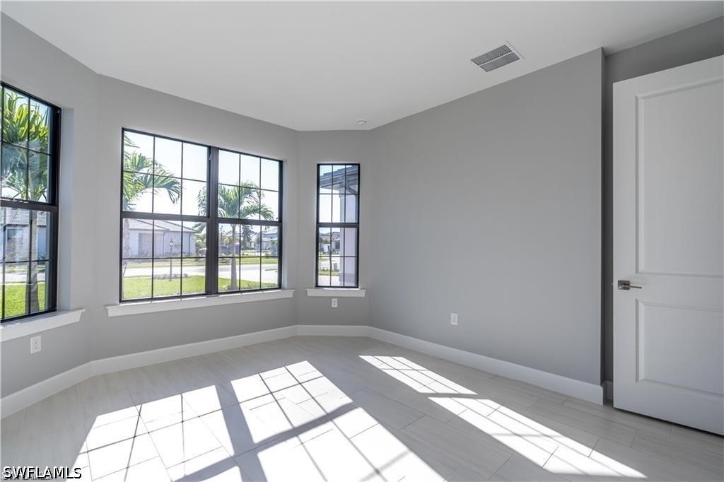 4 Bed Pool Home for Sale in Verdana Village, photo 17