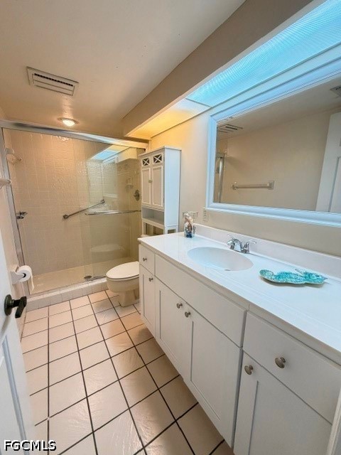 2 Bed Waterfront Home for Sale in Cape Coral, photo 17