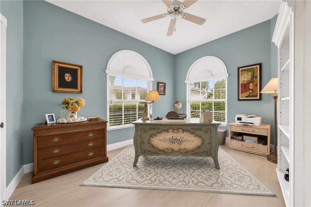 3 Bed Waterfront Home for Sale in Village Walk, photo 17