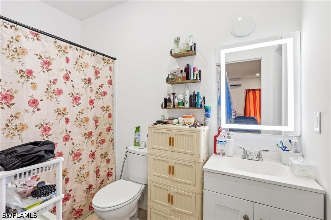 3 Bed SingleFamilyResidence for Sale in Naples, photo 17