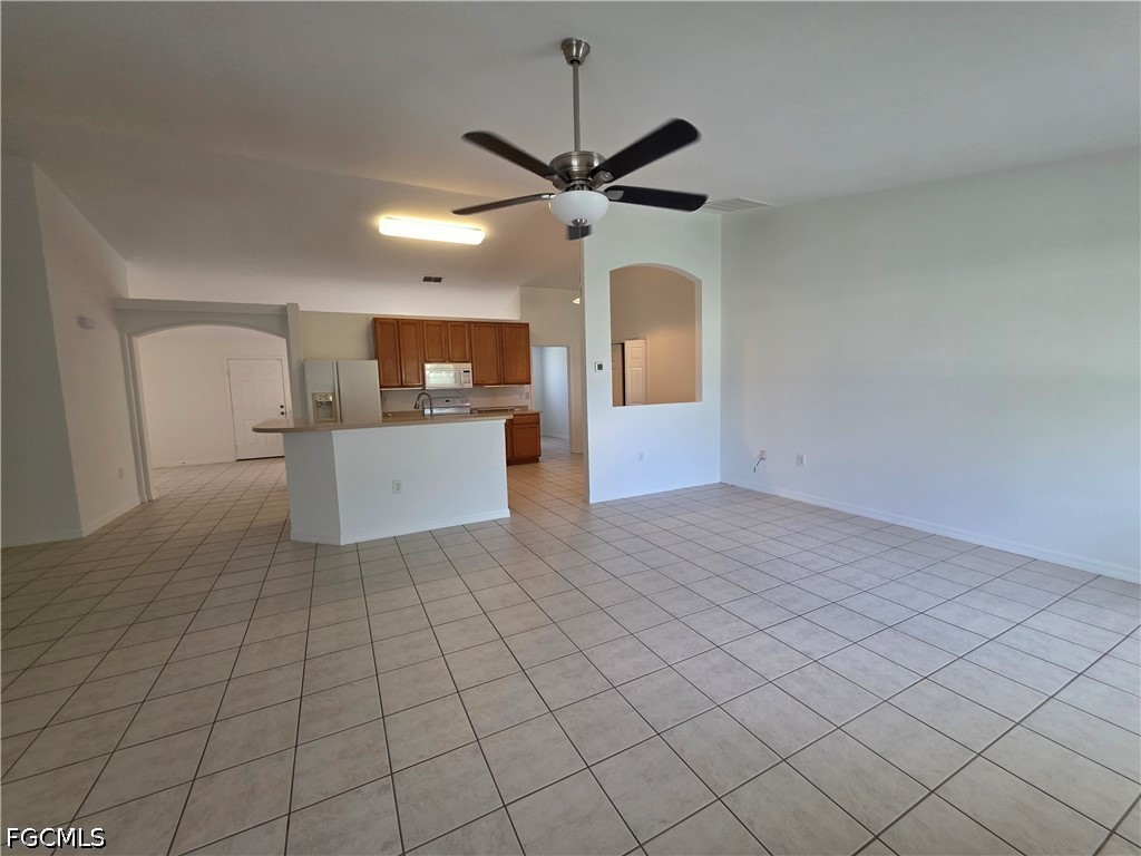 3 Bed SingleFamilyResidence for Sale in Cape Coral, photo 17