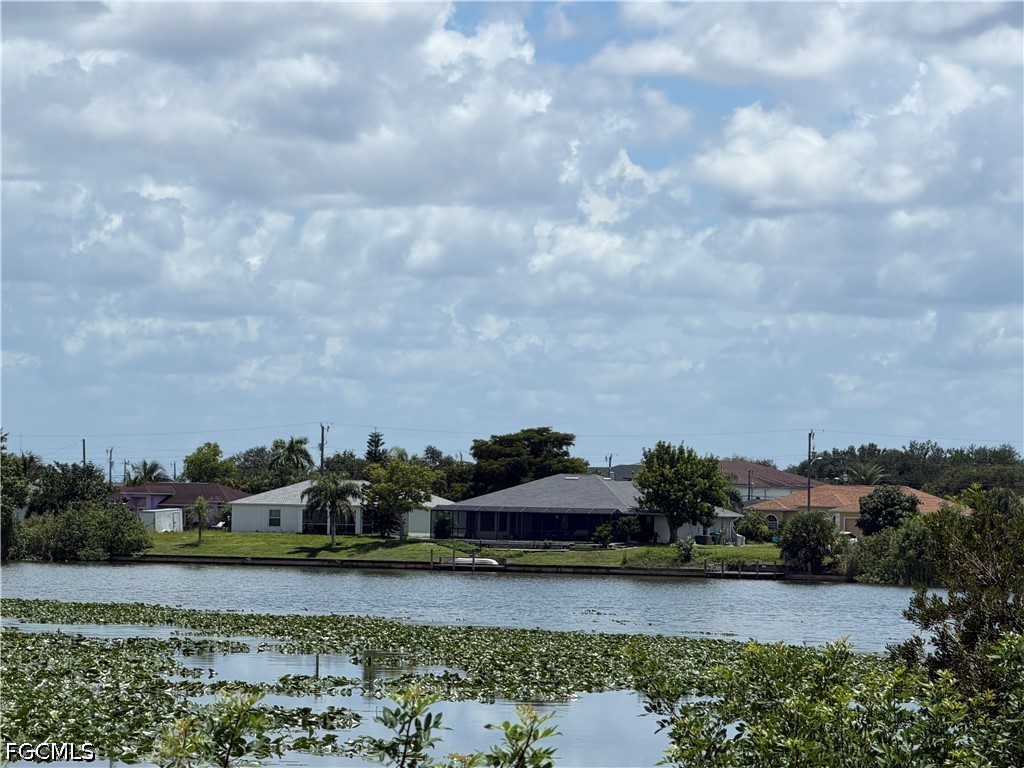 Waterfront Home for Sale in Cape Coral, photo 17