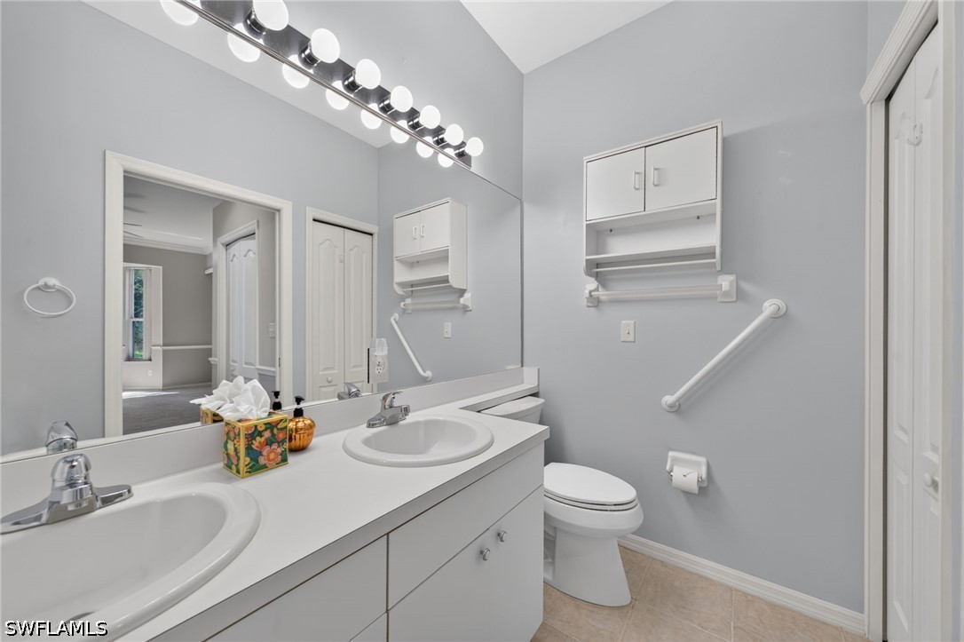 2 Bed SingleFamilyResidence for Sale in Estero, photo 17