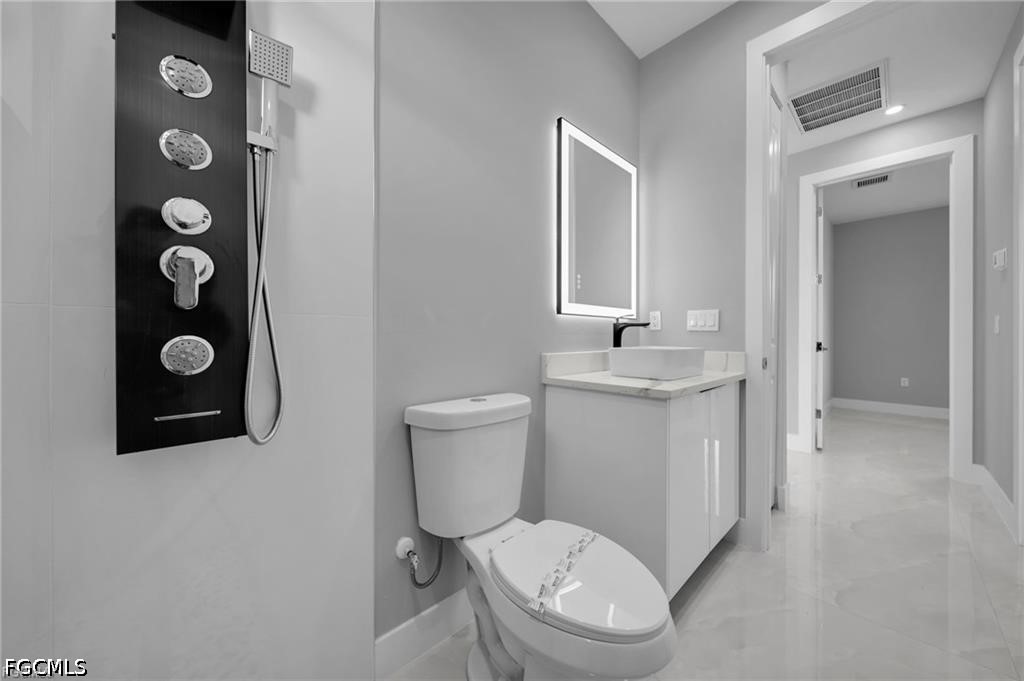 3 Bed SingleFamilyResidence for Sale in Lehigh Acres, photo 17
