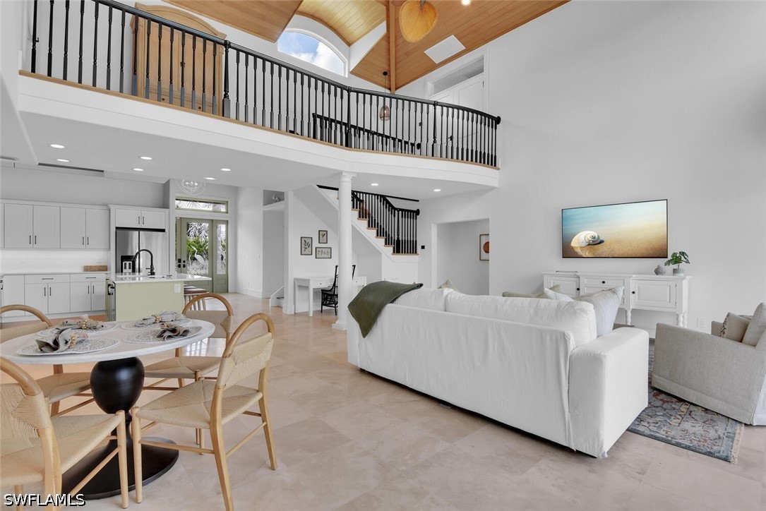 5 Bed Pool Home for Sale in Moorings, photo 17