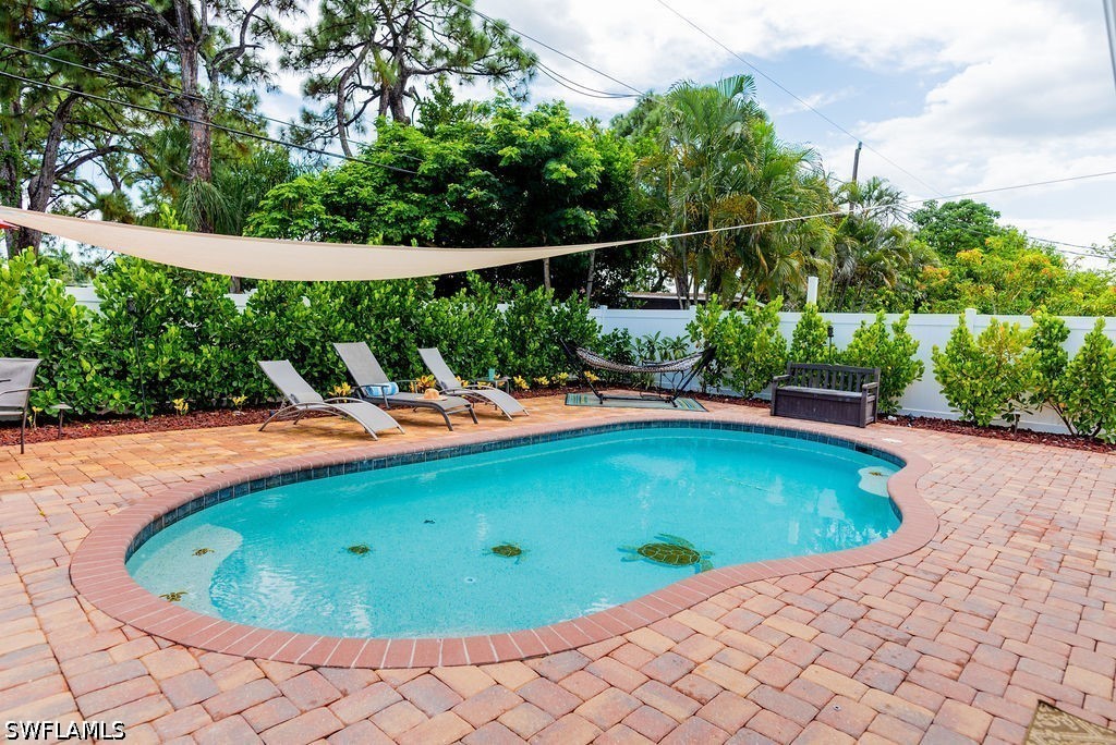 3 Bed Pool Home for Sale in Naples Park, photo 17