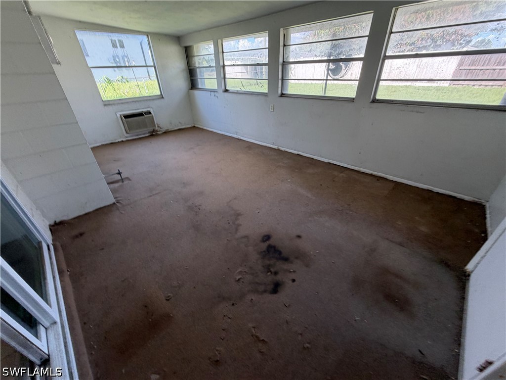 1 Bed SingleFamilyResidence for Sale in Lehigh Acres, photo 17