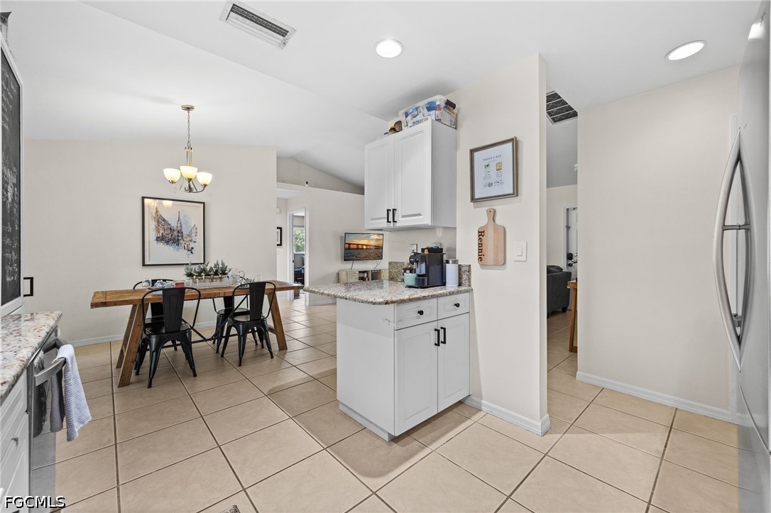3 Bed SingleFamilyResidence for Sale in Cape Coral, photo 17