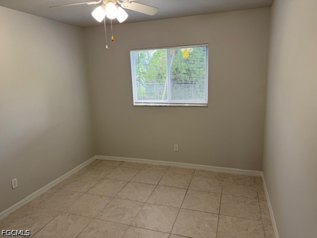 3 Bed SingleFamilyResidence for Sale in Cape Coral, photo 17