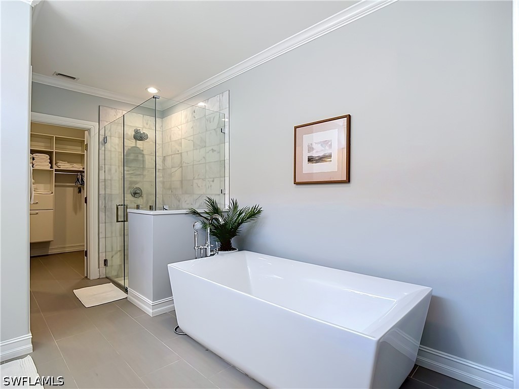 3 Bed Pool Home for Sale in Ventura, photo 17