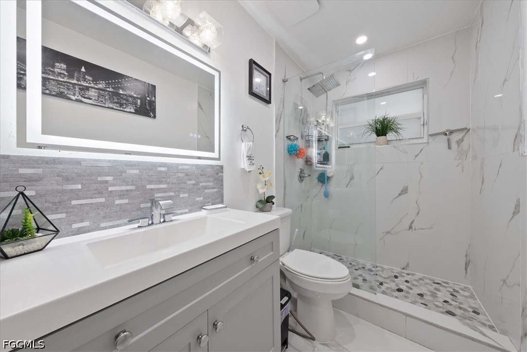 4 Bed SingleFamilyResidence for Sale in Lehigh Acres, photo 17