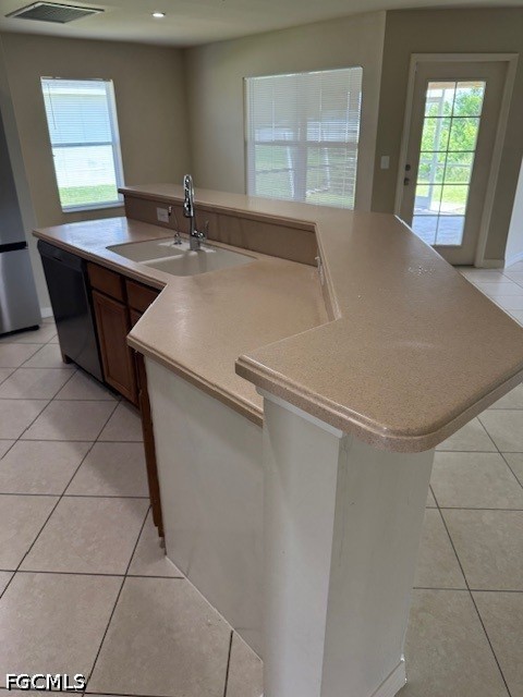 3 Bed SingleFamilyResidence for Sale in Cape Coral, photo 17