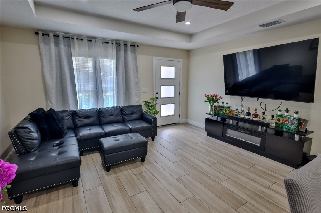 3 Bed SingleFamilyResidence for Sale in Not Applicable, photo 17