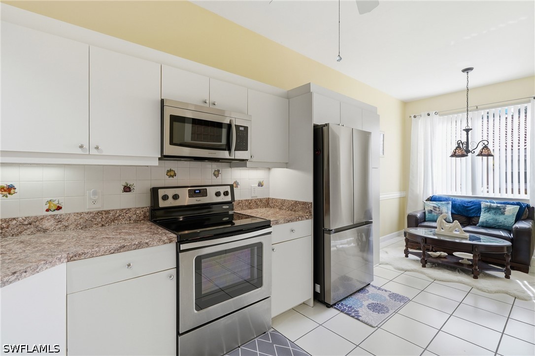 2 Bed Condominium for Sale in Naples, photo 17