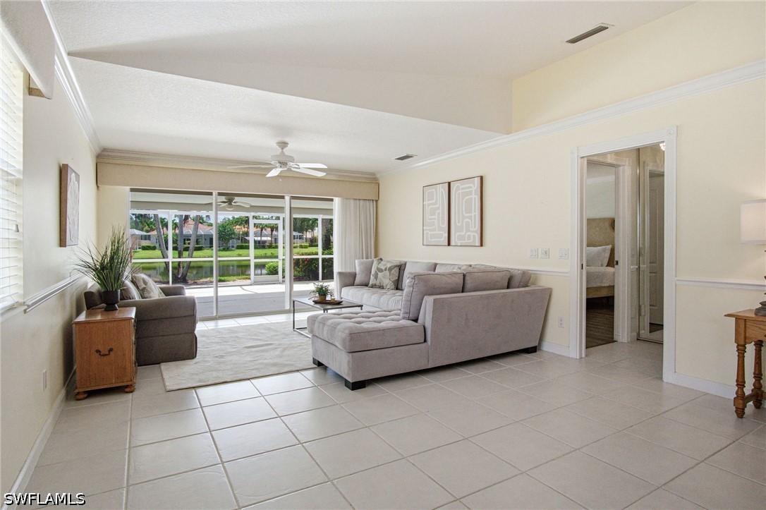 2 Bed Waterfront Home for Sale in Island Walk, photo 17