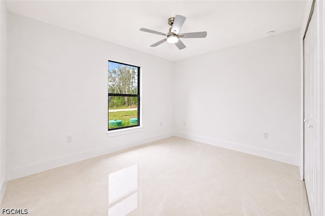 3 Bed SingleFamilyResidence for Sale in Lehigh Acres, photo 17
