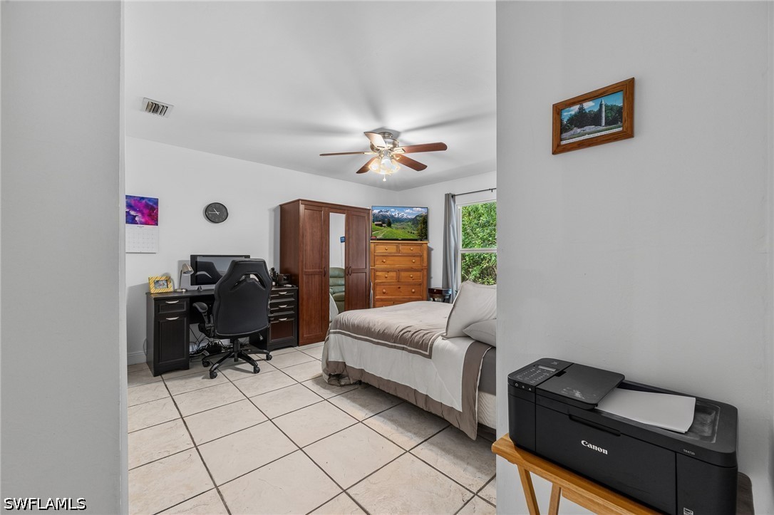 3 Bed Pool Home for Sale in Naples, photo 17