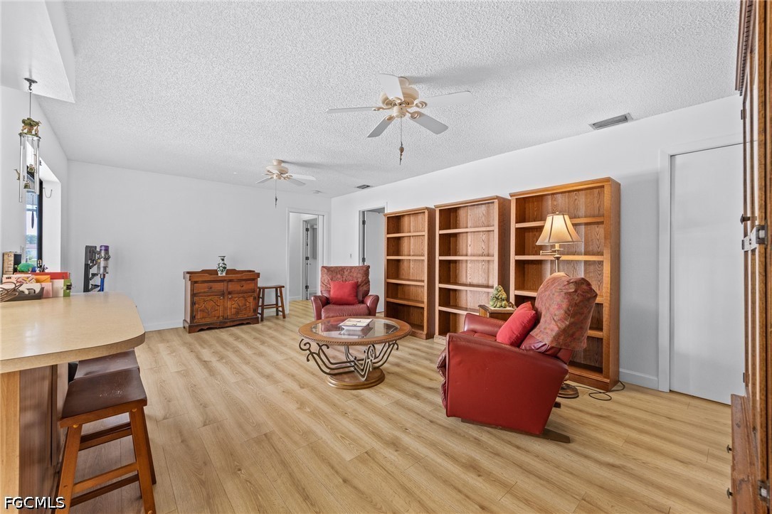 3 Bed Pool Home for Sale in Cape Coral, photo 17