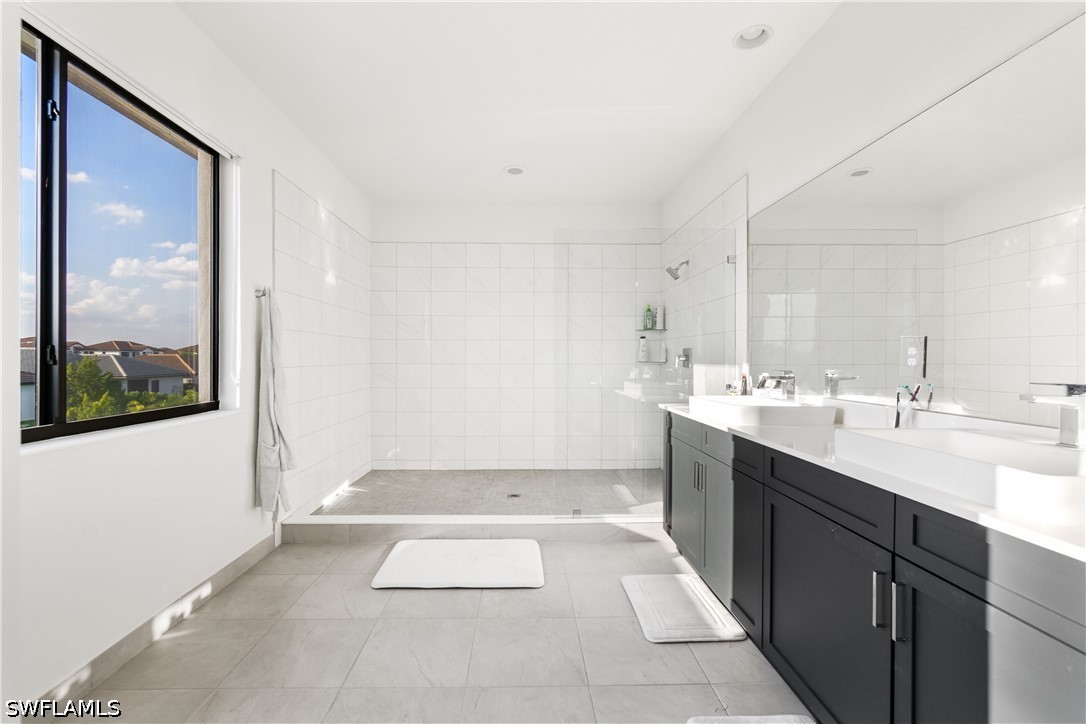 4 Bed SingleFamilyResidence for Sale in Maple Ridge, photo 17