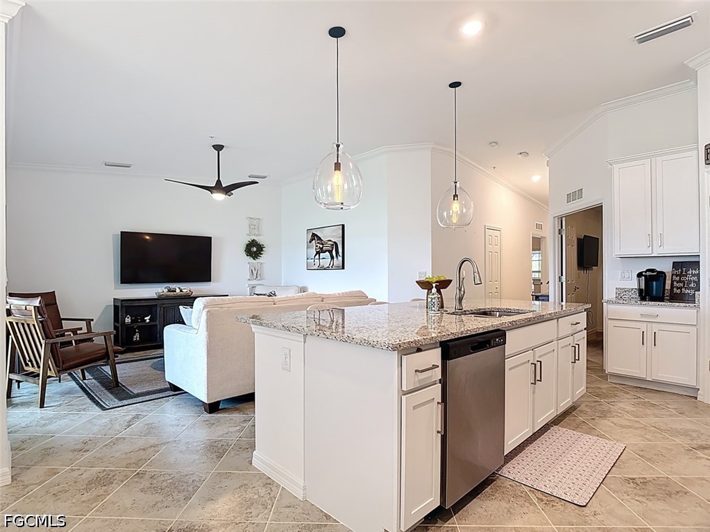 2 Bed Condominium for Sale in Babcock National, photo 17
