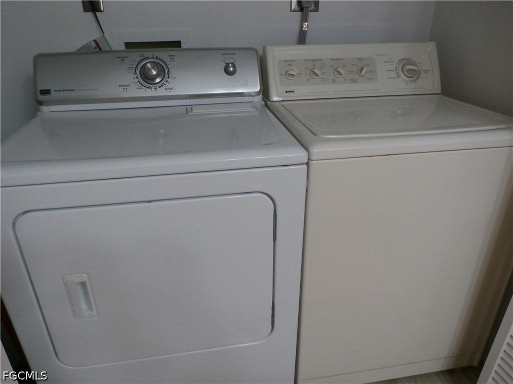 2 Bed Condominium for Sale in Manor, photo 17