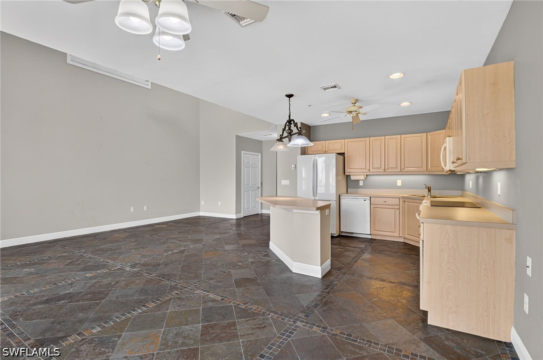 3 Bed Waterfront Home for Sale in River Place, photo 17