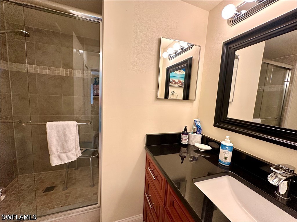 2 Bed Condominium for Sale in Hidden Lake Villas, photo 17