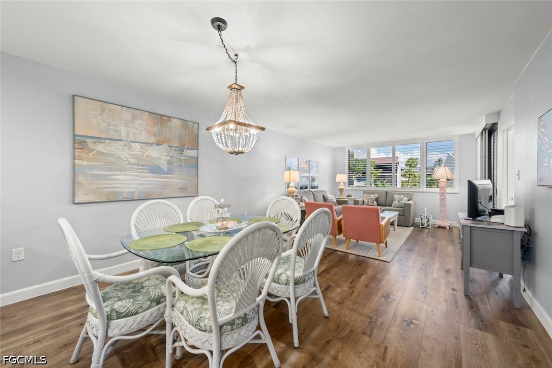 2 Bed Pool Home for Sale in Sanibel, photo 17