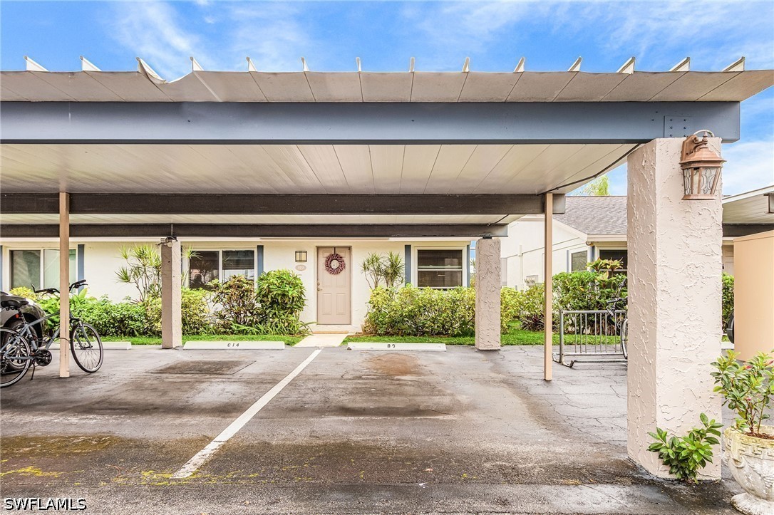 2 Bed Condominium for Sale in Naples, photo 17