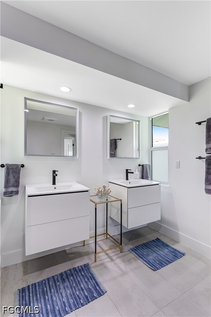 3 Bed Pool Home for Sale in Fort Myers Beach, photo 17