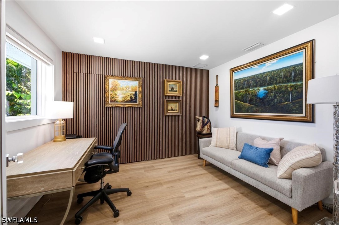 2 Bed Pool Home for Sale in Coquina Sands, photo 17