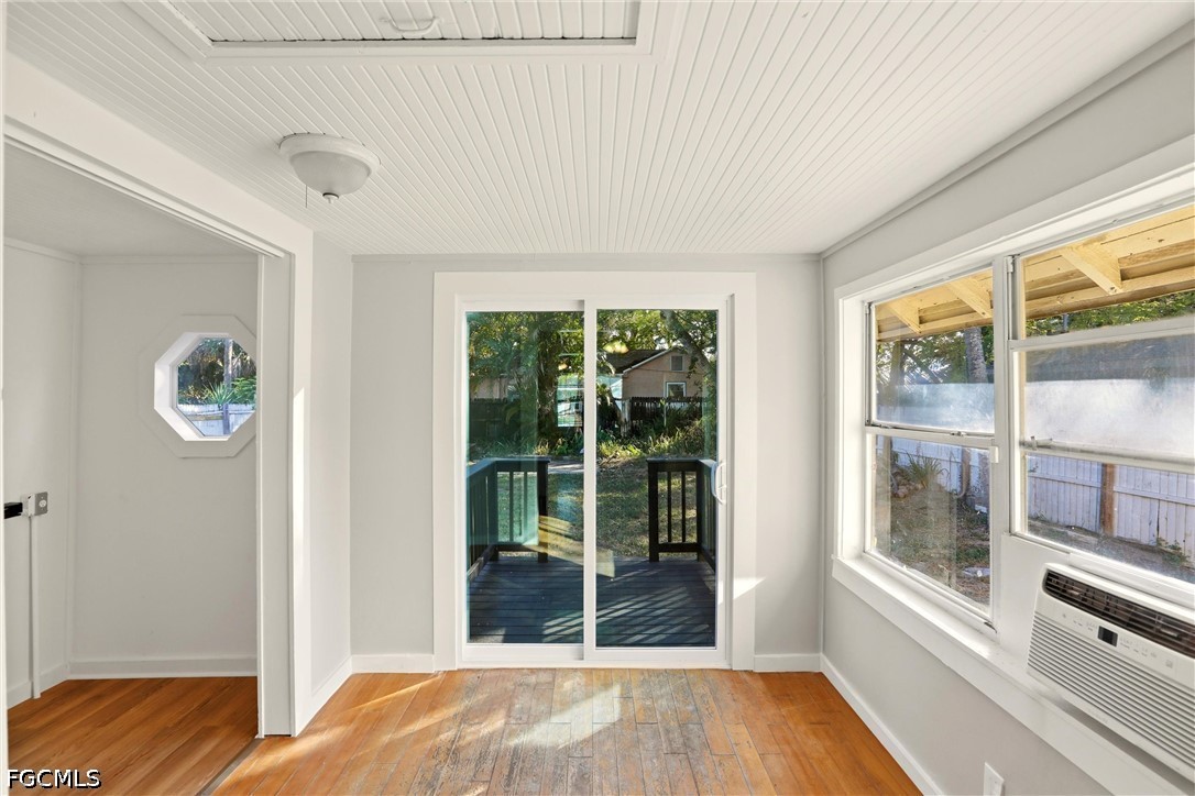 2 Bed SingleFamilyResidence for Sale in Lovejoy Park, photo 17