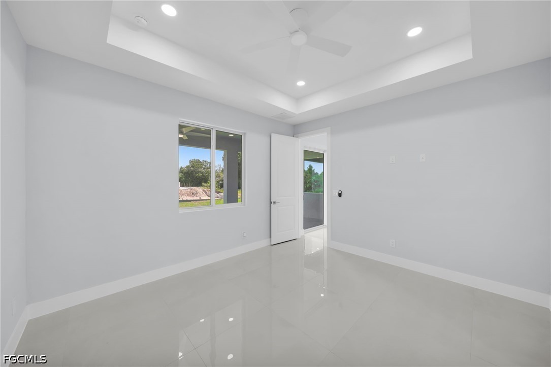 3 Bed SingleFamilyResidence for Sale in Lehigh Acres, photo 17
