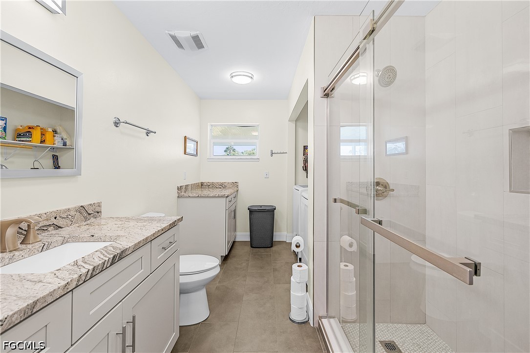 3 Bed Waterfront Home for Sale in Gulf Shores Estates, photo 17