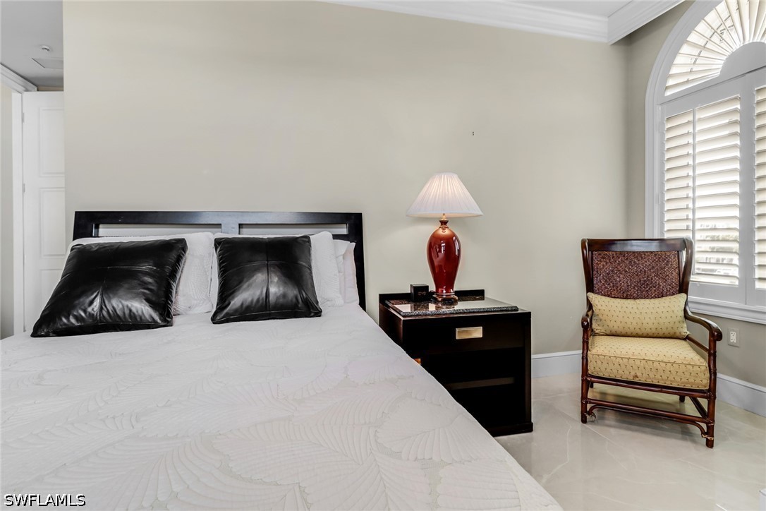 2 Bed Condominium for Sale in Olde Naples, photo 17