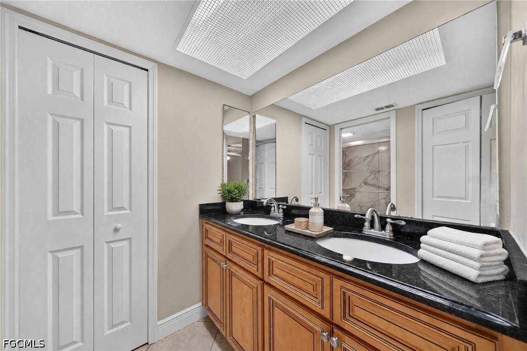 2 Bed Condominium for Sale in Veranda Condo, photo 17