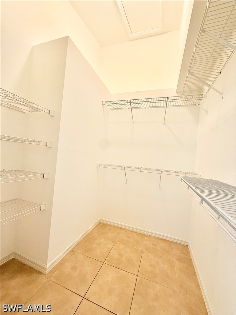 3 Bed Attached for Sale in Walden Shores, photo 17