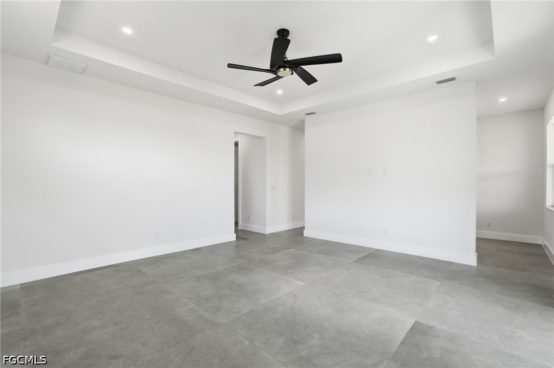 3 Bed SingleFamilyResidence for Sale in Cape Coral, photo 17