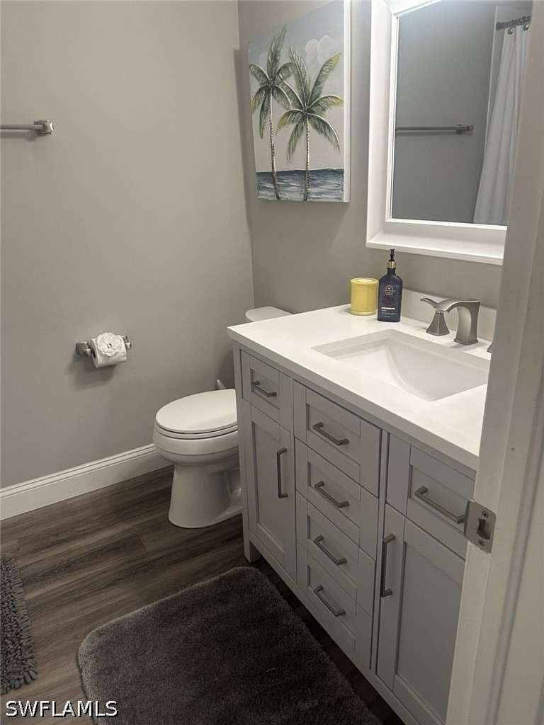 2 Bed Waterfront Home for Sale in Naples, photo 17