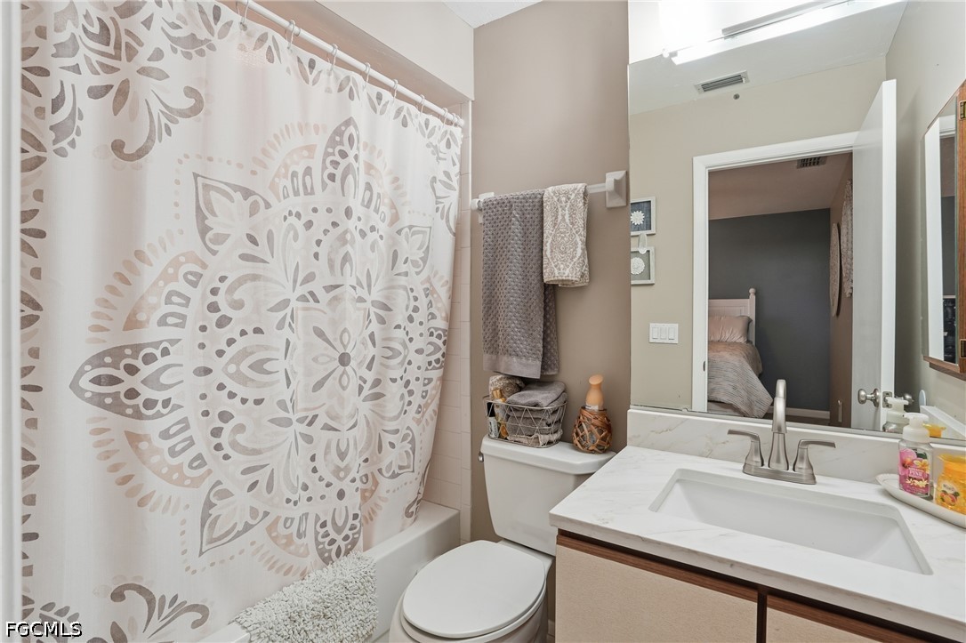 2 Bed Condominium for Sale in Fort Myers, photo 17