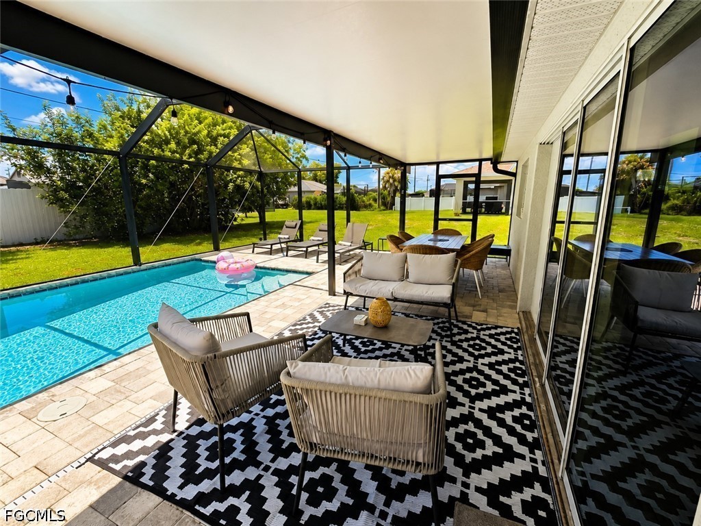 3 Bed Pool Home for Sale in Cape Coral, photo 17