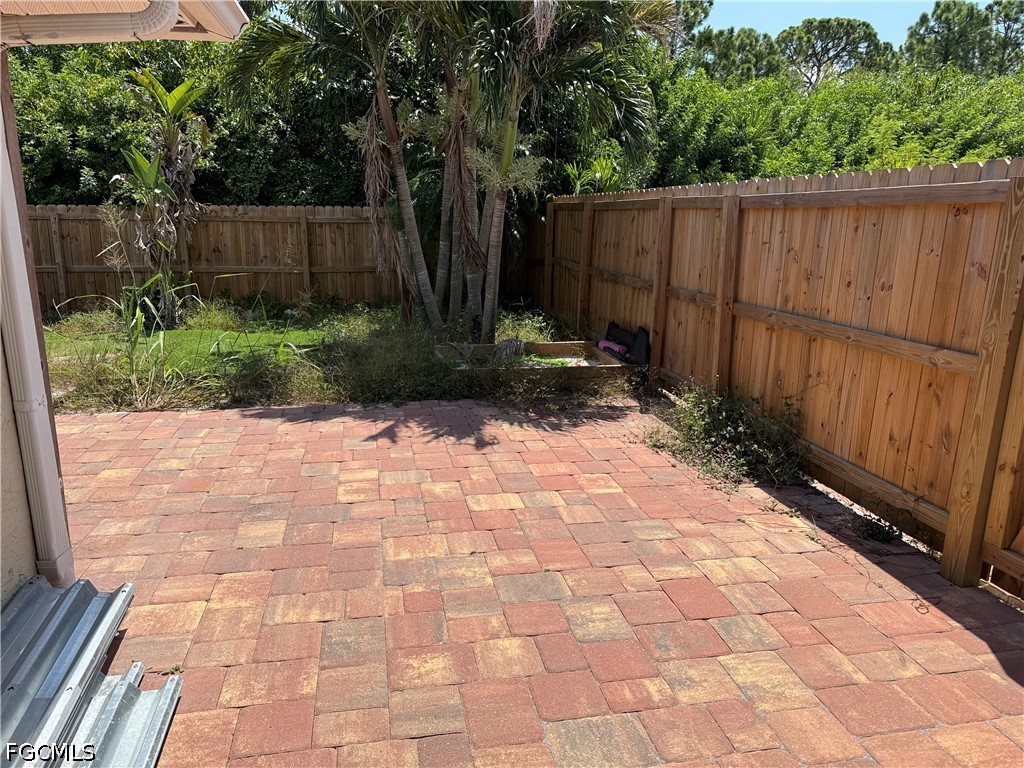 3 Bed Duplex for Sale in Cape Coral, photo 17